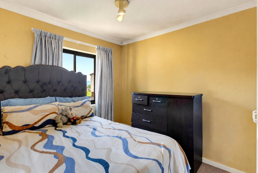 3 Bedroom Property for Sale in Guldenland Western Cape
